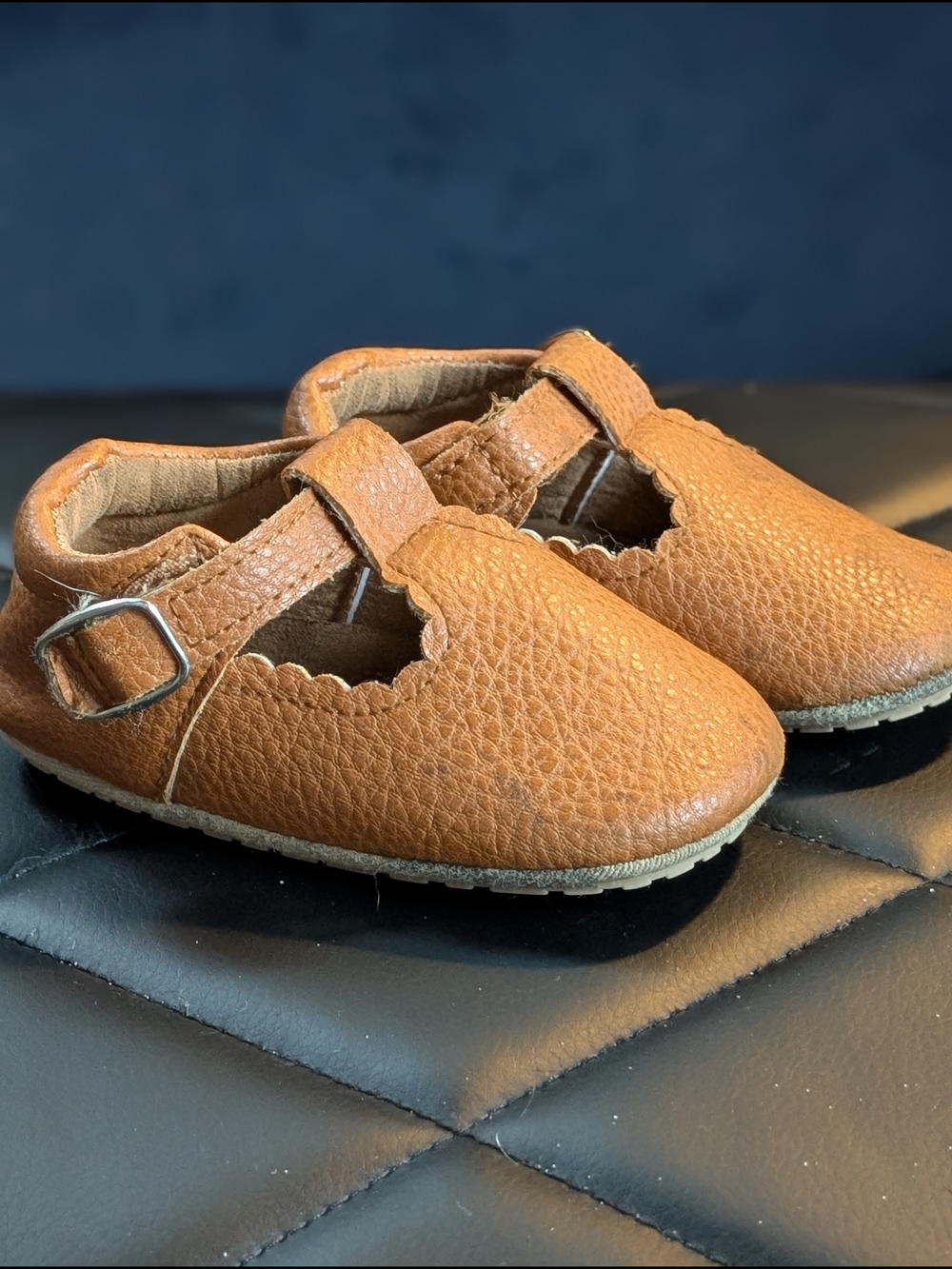 Classic Toddler Mary Jane Shoes in Tan